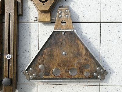 Die Stativplatte in ausgeklapptem Zustand Die Stativplatte in ausgeklapptem Zustand